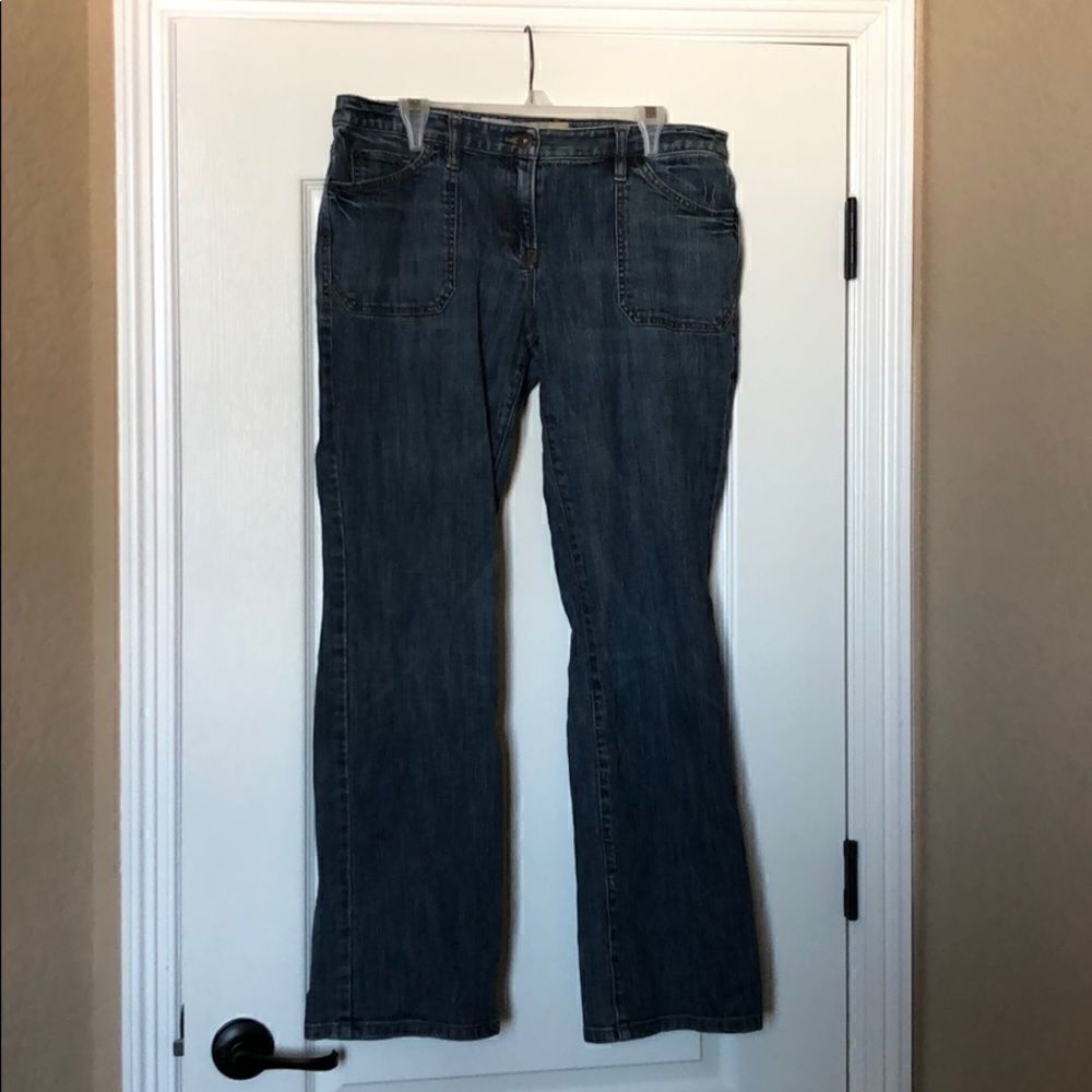 Ann Taylor Loft slim bootcut denim sz 12